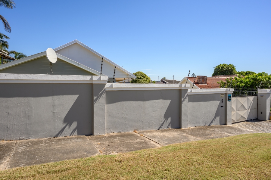 3 Bedroom Property for Sale in Humewood Eastern Cape